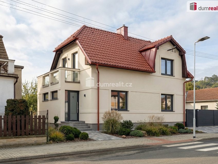 Prodej  rodinného domu 120 m^2 Vltavská, Nelahozeves 
