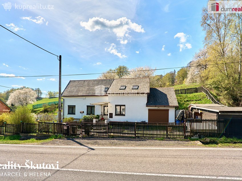 Prodej  rodinného domu 120 m^2 Bezručova, Česká Kamenice 