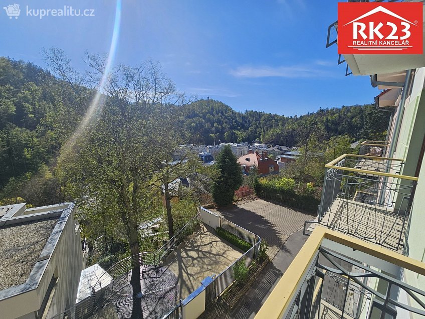 Prodej bytu 3+kk 153 m^2 Nebozízek 755, Karlovy Vary 