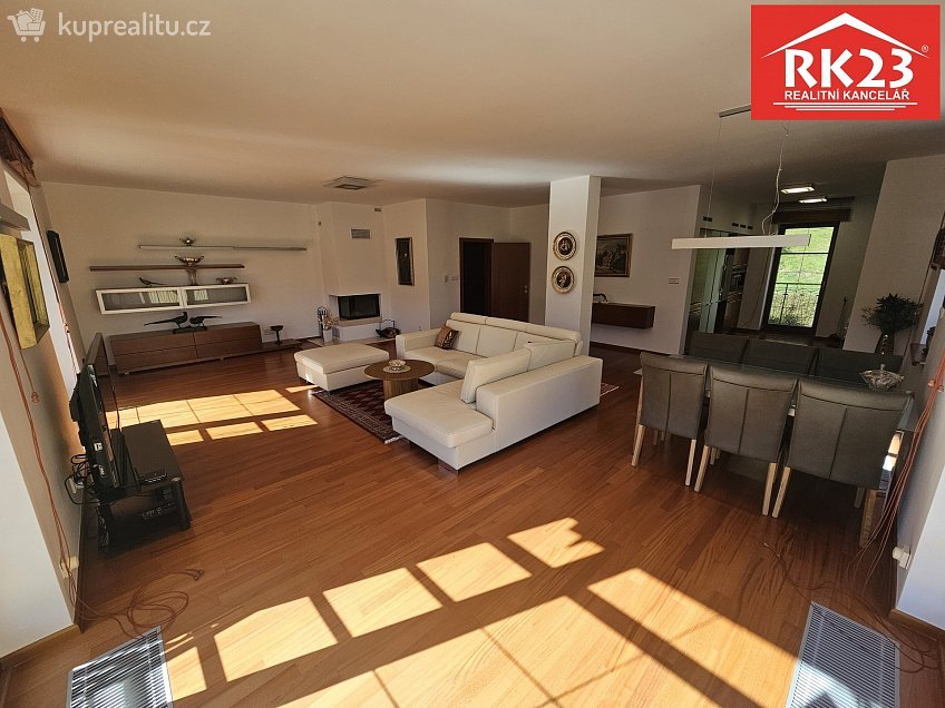 Prodej bytu 3+kk 153 m^2 Nebozízek 755, Karlovy Vary 