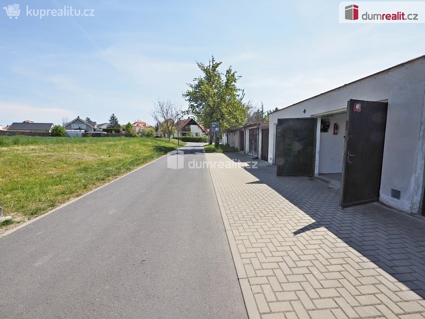 Pronájem  garáže 21 m^2 Podluská, Roudnice nad Labem 