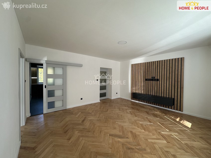 Pronájem bytu 3+1 75 m^2 K. Čapka, Přelouč 