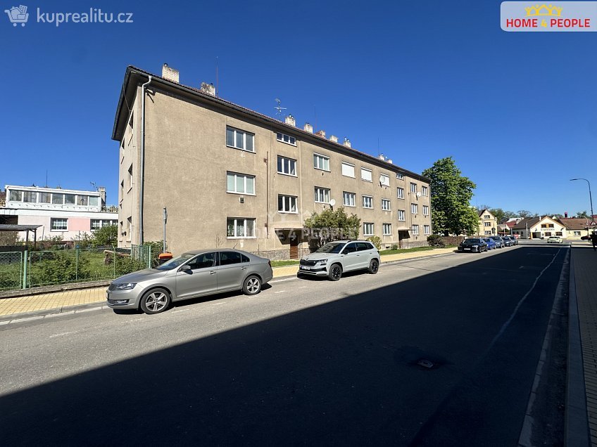Pronájem bytu 3+1 75 m^2 K. Čapka, Přelouč 