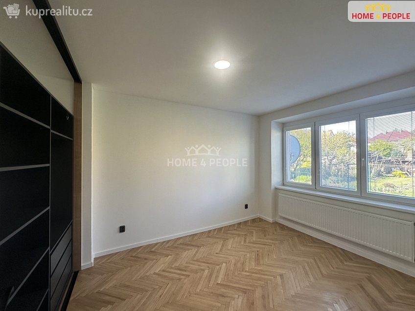 Pronájem bytu 3+1 75 m^2 K. Čapka, Přelouč 
