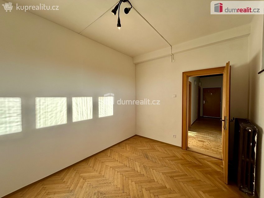 Pronájem bytu 3+1 81 m^2 Mostní, Kolín 