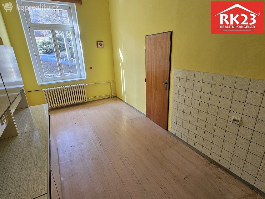 Prodej bytu 2+1 72 m^2 Hlavní třída 159, Mariánské Lázně 