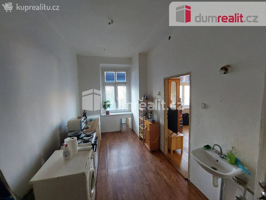 Prodej  činžovního domu 777 m^2 Mikulášské náměstí, Plzeň 