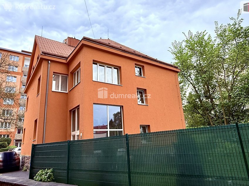 Prodej bytu 1+1 58 m^2 Hlávkova, Karlovy Vary 
