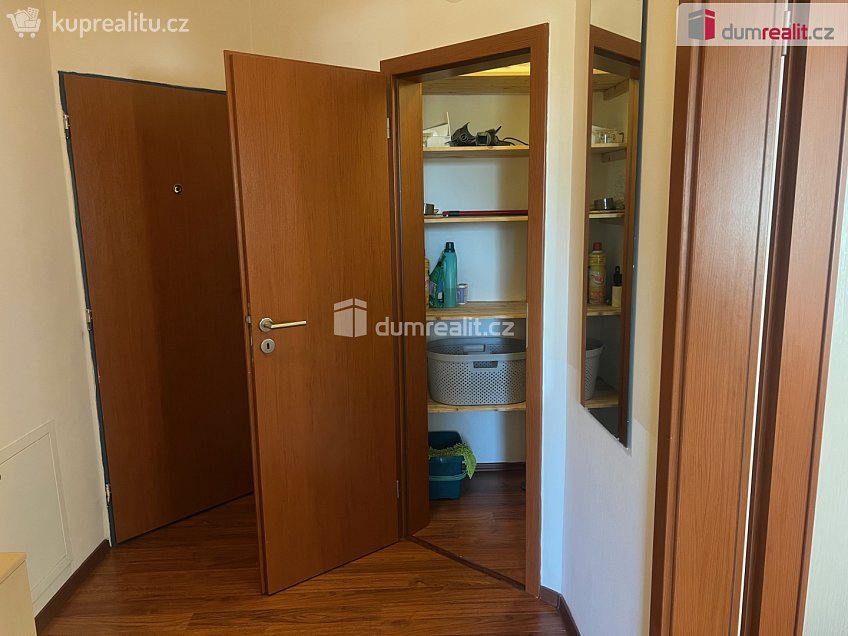 Prodej bytu 1+kk 48 m^2 Hořínecká, Praha-Ďáblice 