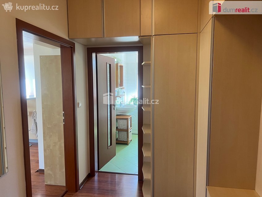Prodej bytu 1+kk 48 m^2 Hořínecká, Praha-Ďáblice 