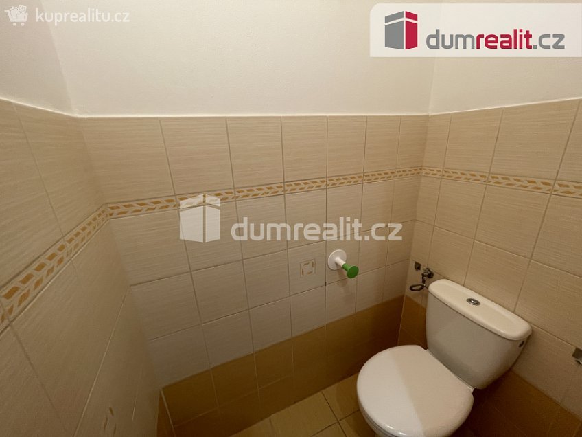 Pronájem bytu 2+1 48 m^2 Kolofíkovo nábřeží, Opava 