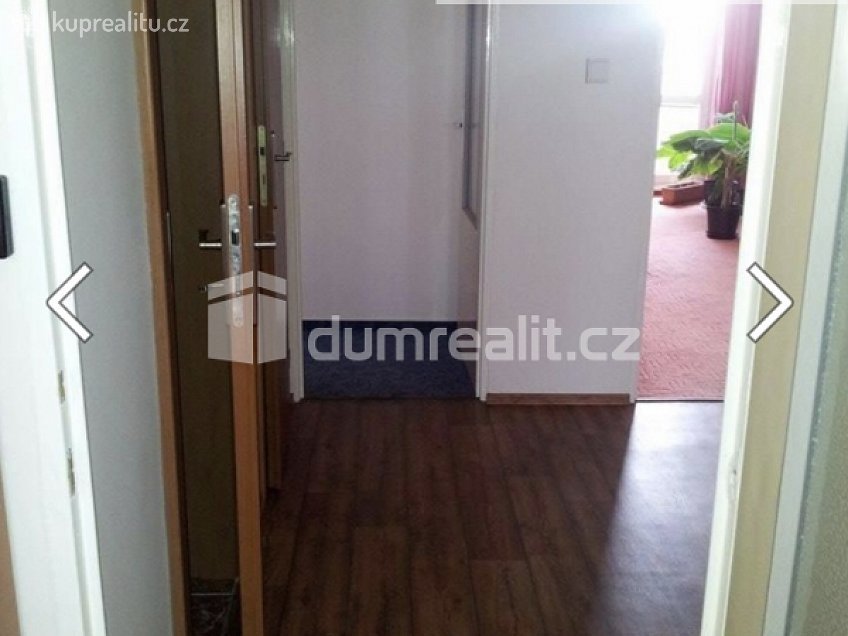 Pronájem bytu 3+1 77 m^2 Na okruhu, Praha-Libuš 
