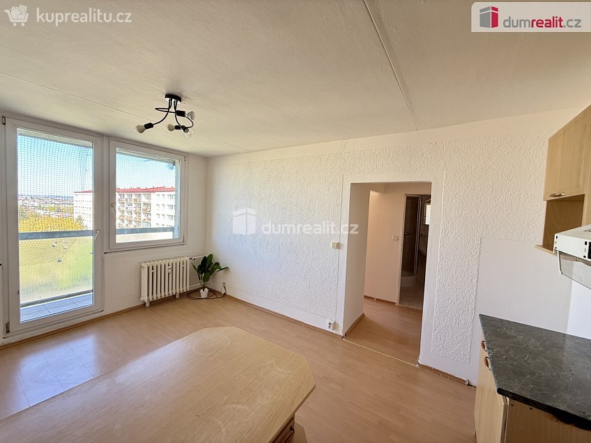 Prodej bytu 2+kk 32 m^2 Jabloňová, Praha 10 