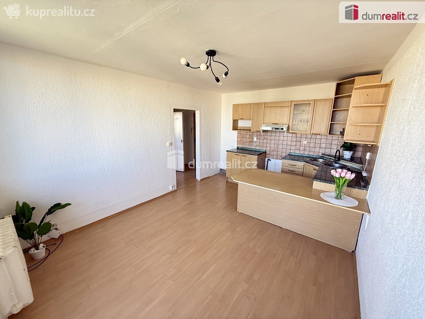 Prodej bytu 2+kk 32 m^2 Jabloňová, Praha 10 