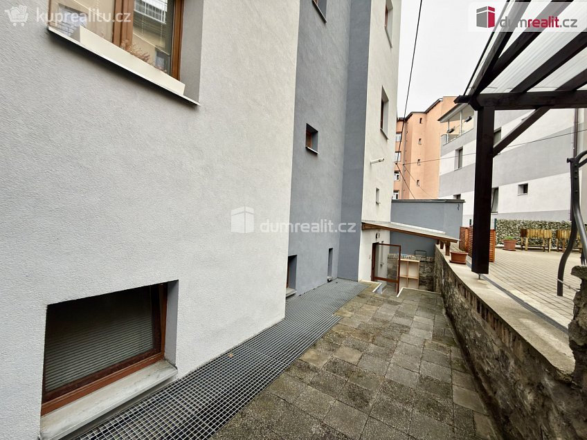Pronájem bytu 3+kk 60 m^2 Elišky Krásnohorské, Ústí nad Labem 