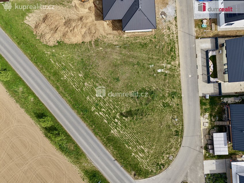 Prodej  stavebního pozemku 1065 m^2 Machová, Machová 