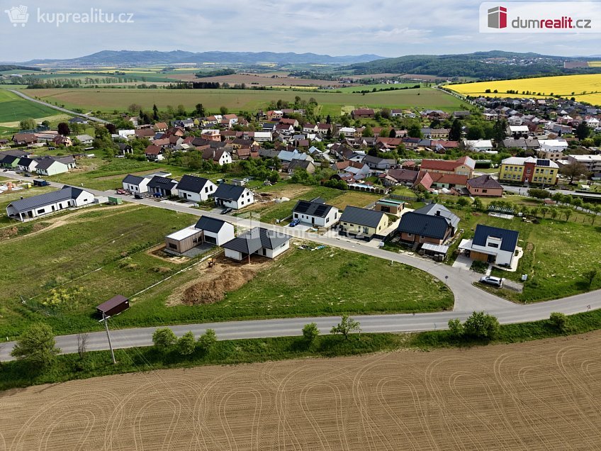 Prodej  stavebního pozemku 1065 m^2 Machová, Machová 