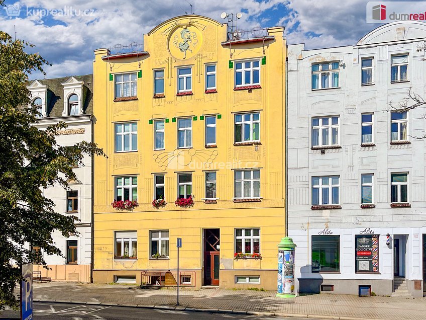 Pronájem bytu 2+1 53 m^2 náměstí Dr. M. Horákové, Karlovy Vary 