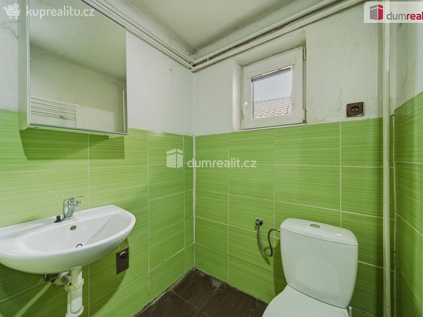 Prodej  rodinného domu 90 m^2 Nový Přerov, Nový Přerov 