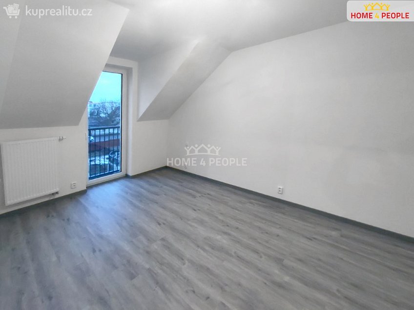 Pronájem bytu 2+kk 45 m^2 Český Brod, Český Brod 