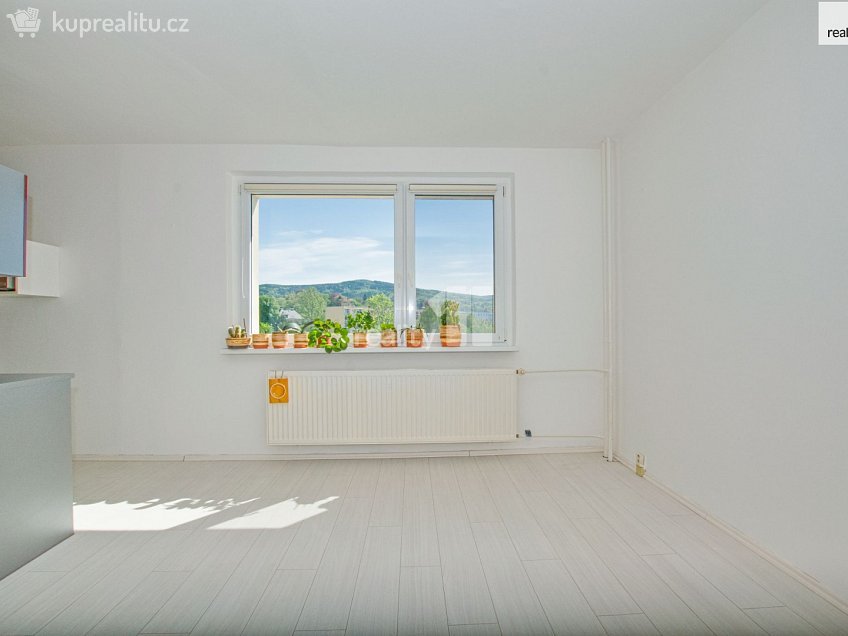Prodej bytu 2+kk 42 m^2 Borový vrch, Liberec 