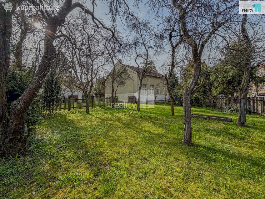 Prodej  stavebního pozemku 1807 m^2 Nádražní, Klatovy 