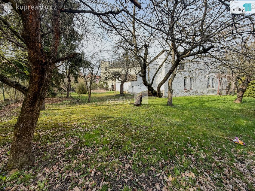 Prodej  stavebního pozemku 1807 m^2 Nádražní, Klatovy 