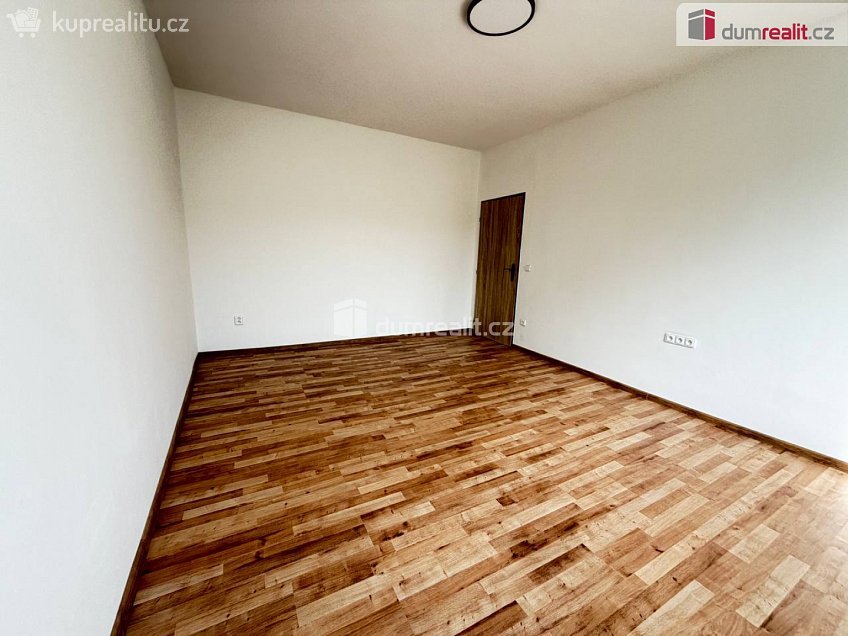 Prodej bytu 2+1 55 m^2 Hranice, Hranice 