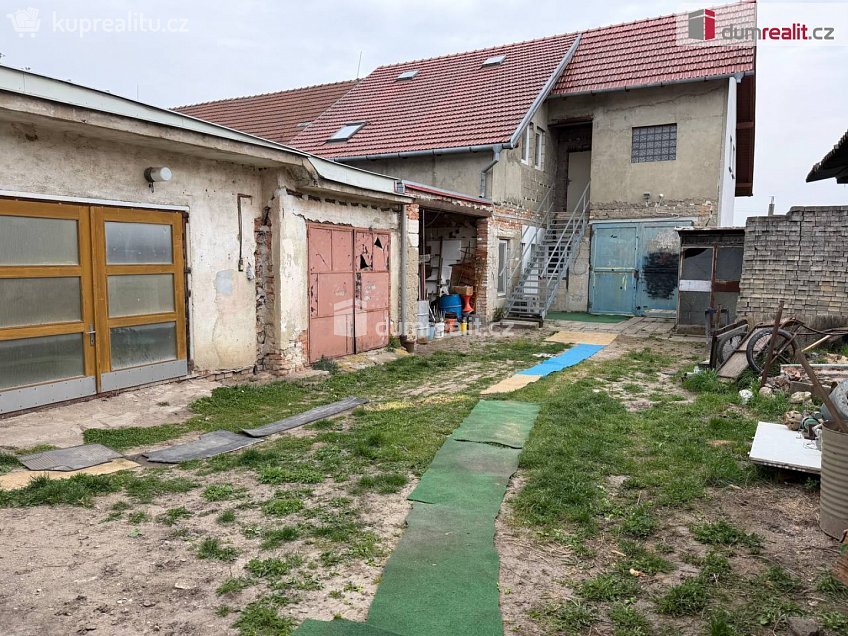 Prodej  rodinného domu 150 m^2 Zapletalova, Brno 