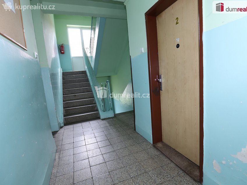 Prodej bytu 1+kk 24 m^2 Sokolovská, Sokolov 