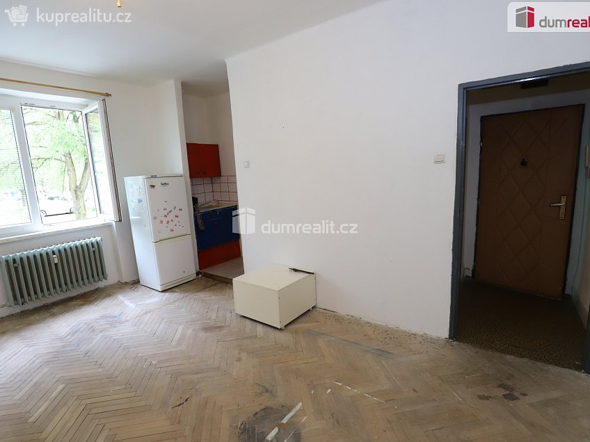 Prodej bytu 1+kk 24 m^2 Sokolovská, Sokolov 