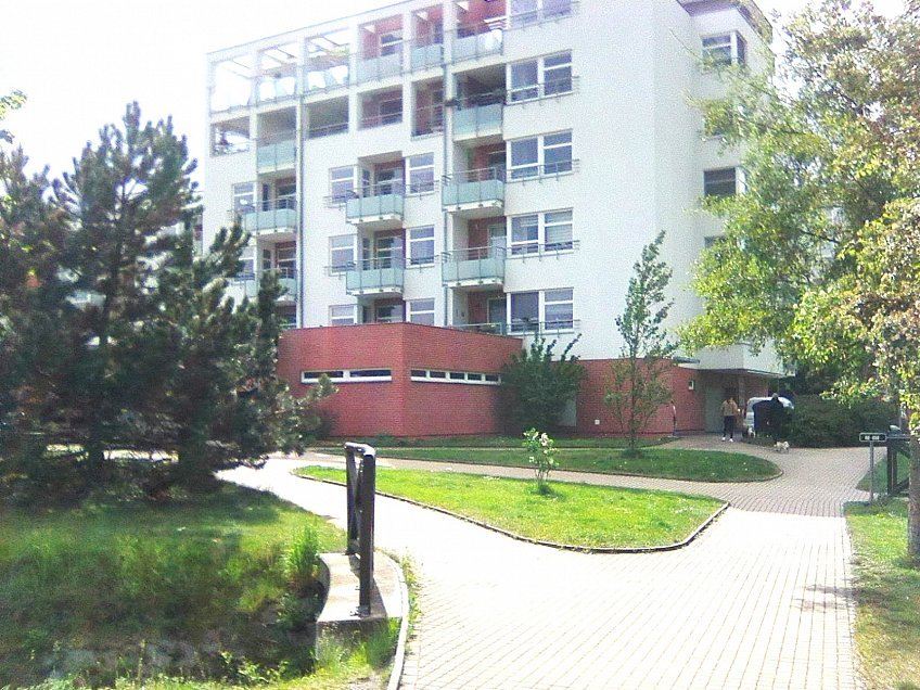 Pronájem bytu 2+kk 56 m^2 Rybova 1901/14, Hradec Králové 50009