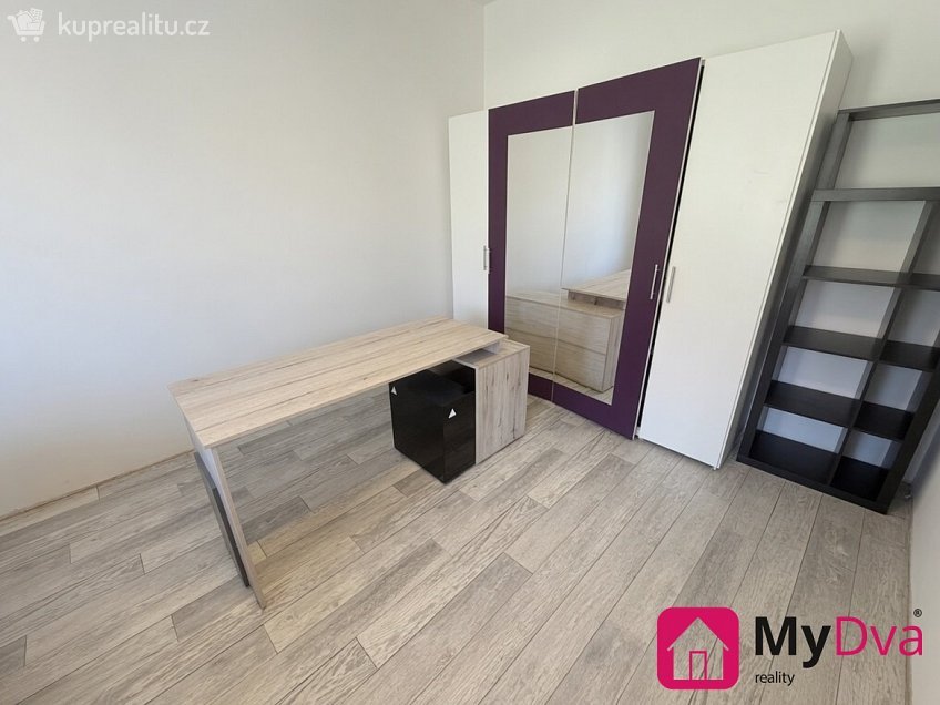 Prodej bytu 3+1 88 m^2 Bezručova, Znojmo 