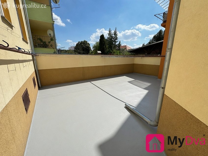 Prodej bytu 3+1 88 m^2 Bezručova, Znojmo 