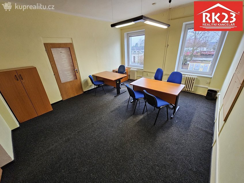 Pronájem  kanceláře 22 m^2 Nádražní náměstí 299, Mariánské Lázně 