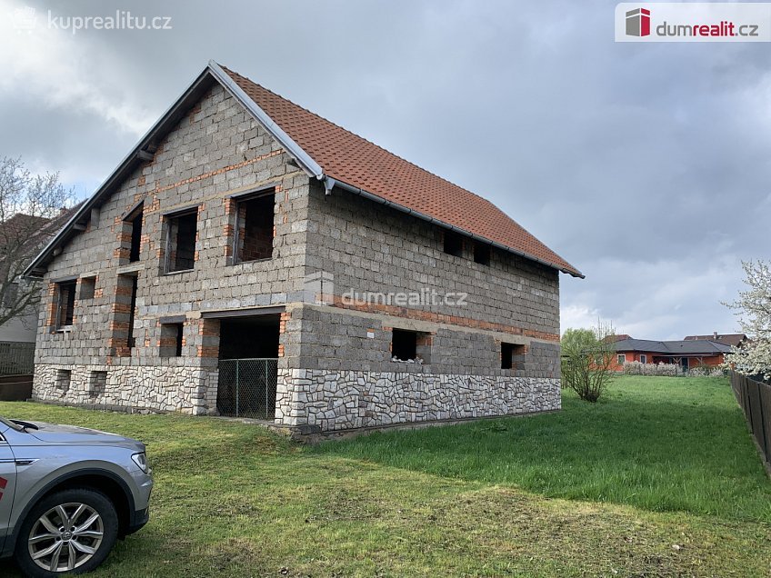 Prodej  stavebního pozemku 4212 m^2 Buková u Příbramě, Buková u Příbramě 