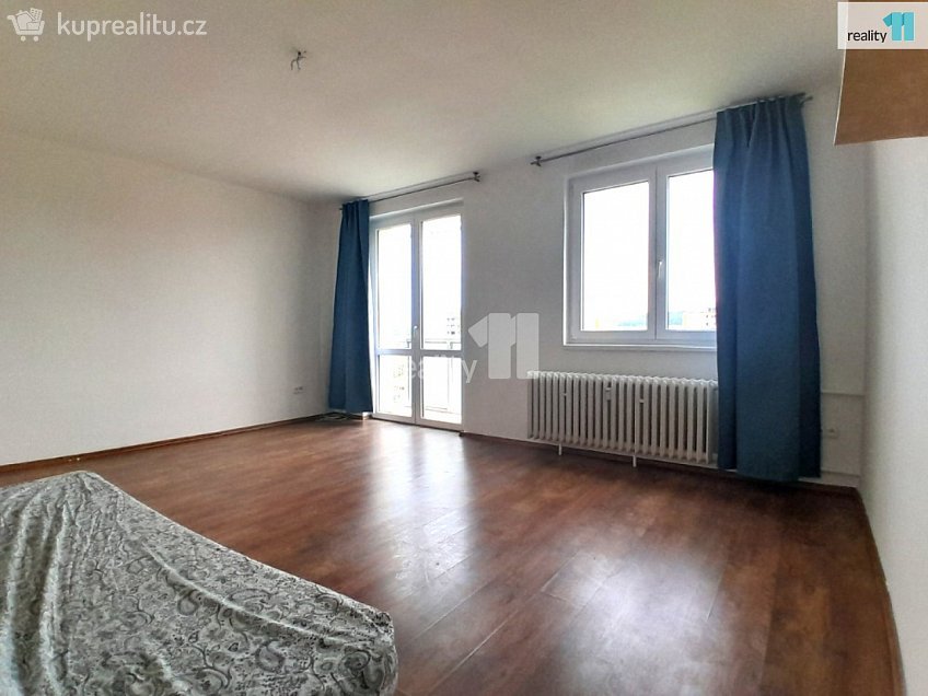 Prodej bytu 3+1 67 m^2 Nerudova, Beroun 