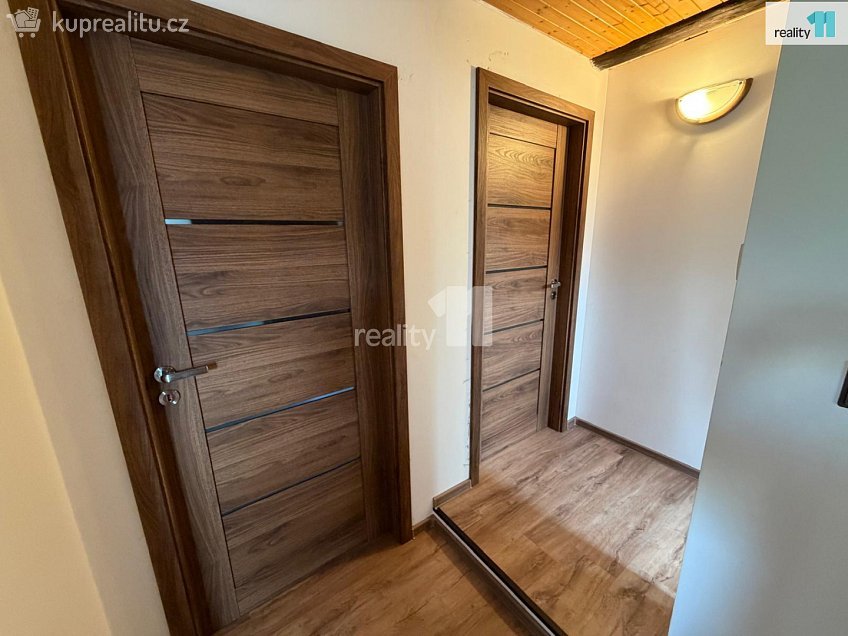 Prodej  rodinného domu 270 m^2 Klášterní, Česká Lípa 
