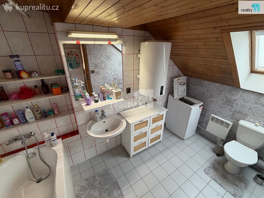Prodej  rodinného domu 270 m^2 Klášterní, Česká Lípa 