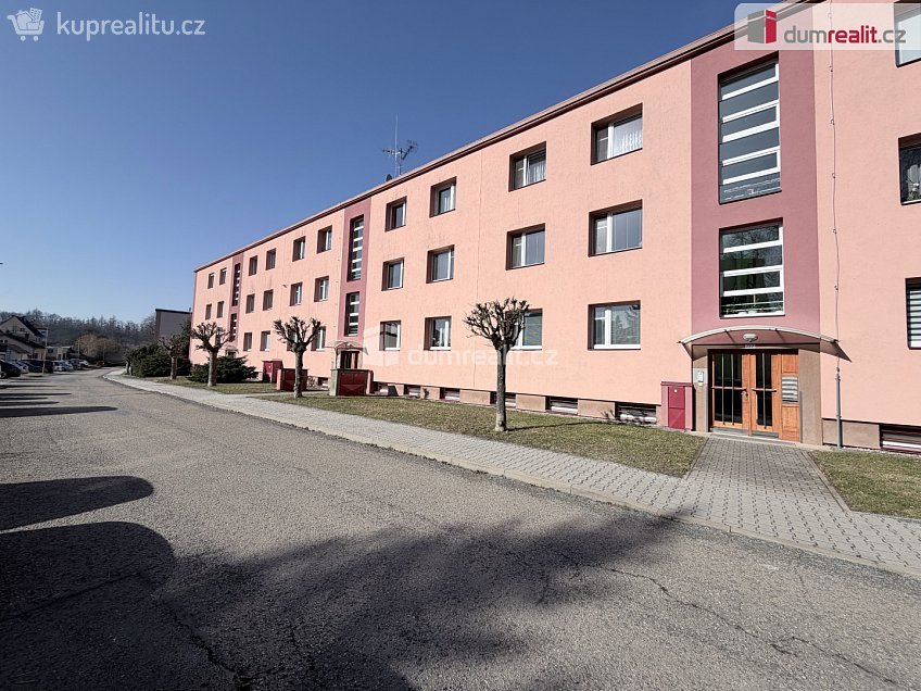Prodej bytu 3+1 69 m^2 Dvouletky, Zruč nad Sázavou 