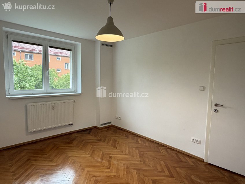 Pronájem bytu 2+kk 41 m^2 Lidická, Ostrov 
