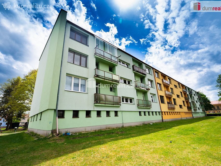 Prodej bytu 2+1 48 m^2 Revoluční, České Velenice 