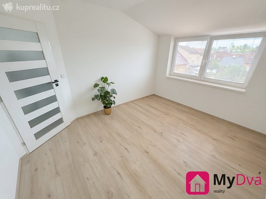 Pronájem bytu 3+kk 63 m^2 Dobrovského, Třebíč 