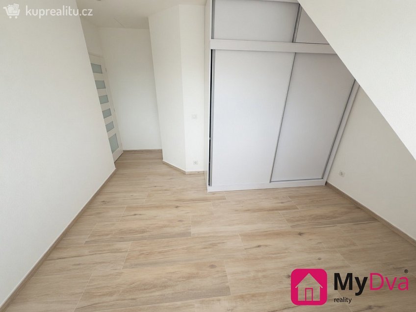 Pronájem bytu 3+kk 63 m^2 Dobrovského, Třebíč 