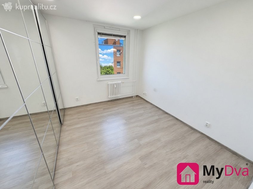 Pronájem bytu 3+1 74 m^2 Mírová, Třebíč 