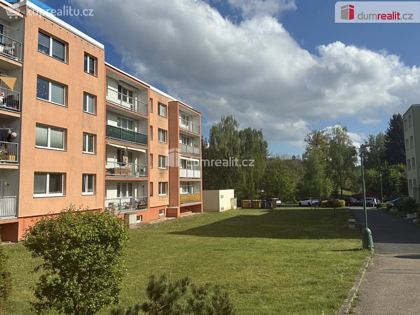 Pronájem bytu 1+kk 33 m^2 Sídliště II, Kamenice 