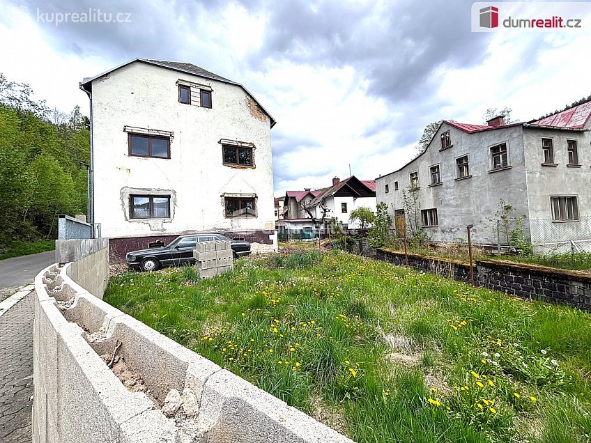 Prodej  činžovního domu 300 m^2 V zátiší, Kraslice 