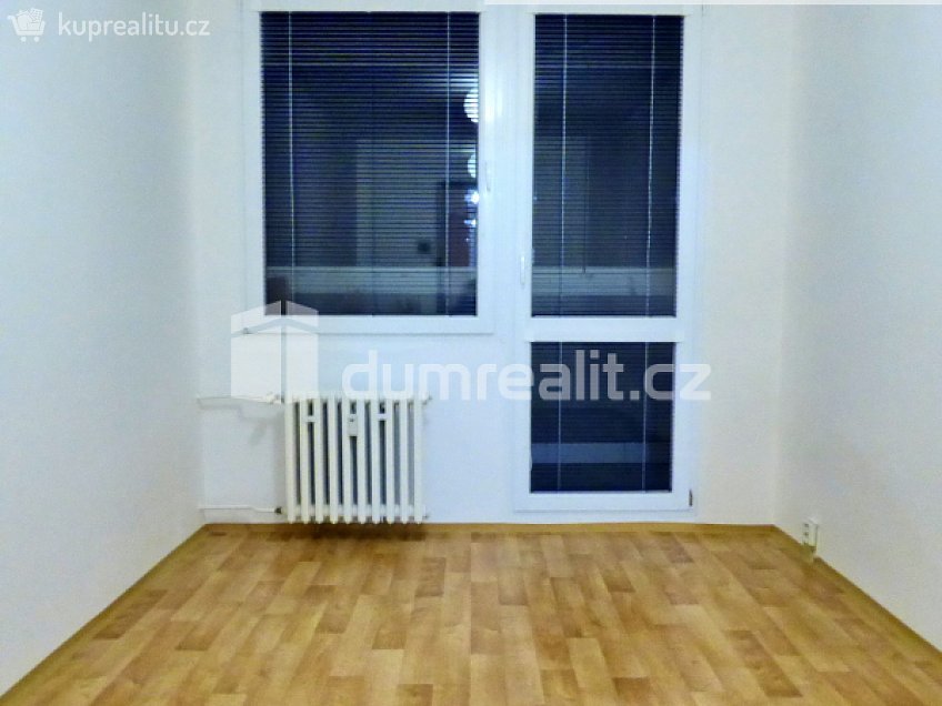 Pronájem bytu 3+1 58 m^2 Čs. armády, Štětí 