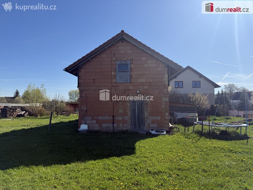 Prodej  zemědělských prostor 2793 m^2 Štichov, Štichov 