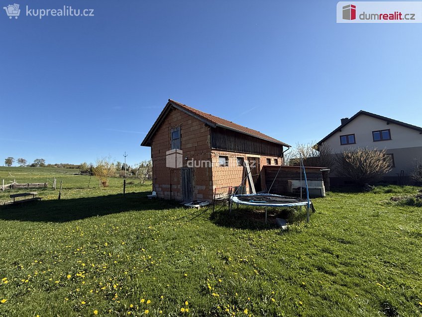 Prodej  zemědělských prostor 2793 m^2 Štichov, Štichov 